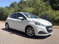 Used Peugeot 208 Active 2016 White Hatchback