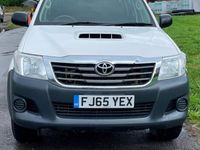 used Toyota HiLux ACTIVE 4X4 D 4D DCB