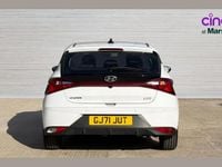 Used Hyundai i20 SE 100 HP (73 kW) 2021 White Hatchback