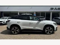 Used Renault Austral Iconic Esprit Alpine 200 HP (147 kW) 2024 White/black  SUV