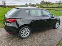 Używany Seat Leon SE 125 KM (91 kW) 2016 Czarny Hatchback