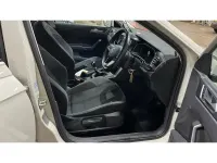 Begagnad VW Polo Style 2023 Grå Halvkombi