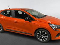 Used Renault Clio V Evolution 145 HP (106 kW) 2023 Orange Hatchback