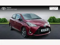 Used Toyota Yaris Hybrid 2018 Red Hatchback