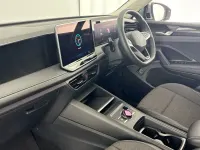 Używany VW Tiguan Match 204 KM (150 kW) 2025 Srebrny SUV