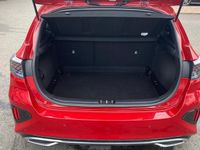 Usado Kia Ceed GT-Line 160 HP (117 kW) 2023 Vermelho Citadino