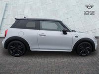 Używany Mini Cooper Hatch 134 KM (98 kW) 2020 Srebrny Hatchback
