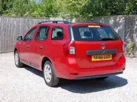 Used Dacia Logan Ambiance 90 HP (66 kW) 2017 Red Estate