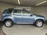 Usado Dacia Duster Lauréate 110 HP (80 kW) 2014 Cinzento SUV