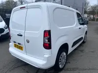 Used Vauxhall Combo Sportive 100 HP (73 kW) 2020 White MPV