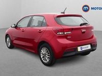 Used Kia Rio 101 HP (74 kW) 2022 Red Hatchback