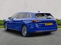 Used Skoda Superb 201 HP (147 kW) 2025 Blue Estate