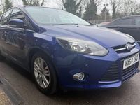 Usado Ford Focus Titanium 125 HP (91 kW) 2014 Azul Citadino