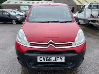 Used Citroën Berlingo 75 HP (55 kW) 2015 Red MPV