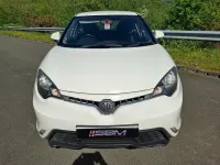 Begagnad MG MG3 2016 Vit Halvkombi
