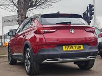 Used Vauxhall Grandland X Sport 131 HP (96 kW) 2019 Red SUV