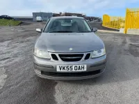 Begagnad Saab 9-3 Vector 2005 Grå Sedan