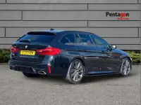 Gebraucht BMW 520 M Sport 187 PS (137 kW) 2019 Schwarz Kombi