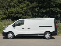 Used Renault Trafic Business 114 HP (83 kW) 2015 White MPV