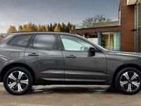Used Volvo XC60 Plus 350 HP (257 kW) 2025 Platinum grey SUV