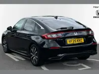 Käytetty Honda Civic Elegance 143 HP (105 kW) 2025 Musta Viistoperä