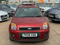 Used Ford Fusion Zetec 101 HP (74 kW) 2008 Orange Estate