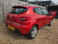 Used Renault Clio Dynamique 73 HP (53 kW) 2016 Red Hatchback