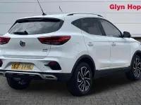Usado MG ZS Exclusive 111 HP (81 kW) 2024 SUV