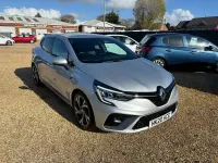 Begagnad Renault Clio V RS Line 100 HK (73 kW) 2020 Silver Halvkombi