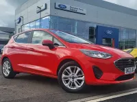 Usado Ford Fiesta Titanium 2023 Rojo Utilitario