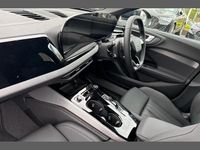 Second-hand Audi A5 S-Line 200 CP (147 kW) 2025 Albastru Berlinǎ
