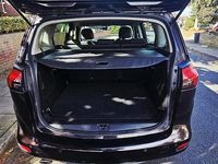 Used Vauxhall Zafira Tourer 167 HP (122 kW) 2012 Brown MPV