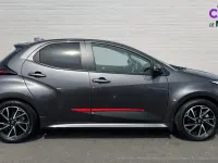 Second-hand Toyota Yaris Hybrid Design 116 CP (85 kW) 2022 Gri