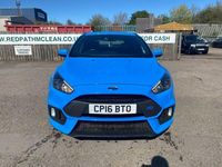 Begagnad Ford Focus RS 350 HK (257 kW) 2016 Blå Halvkombi