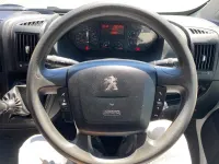 Begagnad Peugeot Boxer 130 HK (95 kW) 2017 Vit Van