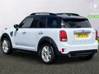 Used Mini Cooper S Comfort 192 HP (141 kW) 2019 White Hatchback
