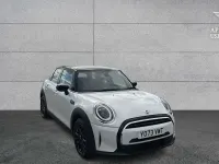 Used Mini Cooper Classic 136 HP (100 kW) 2024 White Hatchback