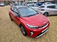 Used Kia Stonic 118 HP (86 kW) 2022 Red SUV