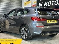 Usado BMW 118 Sport Line 140 HP (102 kW) 2020 Citadino