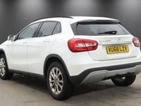 Used Mercedes GLA200 SE 156 HP (114 kW) 2018 White SUV