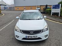 Usado Kia Ceed 2011 Branco Citadino