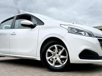 Used Peugeot 208 Active 2017 White Hatchback