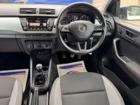 Used Skoda Fabia Colour Edition 75 HP (55 kW) 2016 White Hatchback