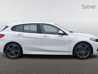 Used BMW 118 M Sport 134 HP (98 kW) 2022 White Hatchback