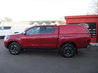 Used Toyota HiLux 204 HP (150 kW) 2023 Red Pickup