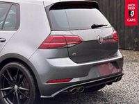 Begagnad VW Golf VII R 300 HK (220 kW) 2019 Grå Halvkombi