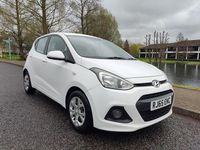 Used Hyundai i10 SE 66 HP (48 kW) 2015 White Hatchback