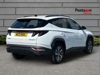 Used Hyundai Tucson SE 150 HP (110 kW) 2021 White SUV