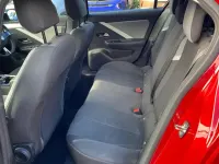 Usado Vauxhall Astra Design Edition 130 CV (95 kW) 2023 Rojo Utilitario