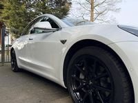 Used Tesla Model 3 Long Range AWD 77 kW (106 HP) 2020 White Sedan